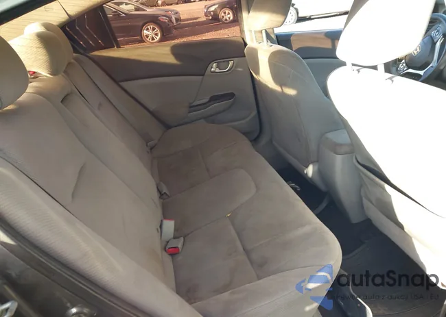 2HGFB2F8XCH329688: 43713430