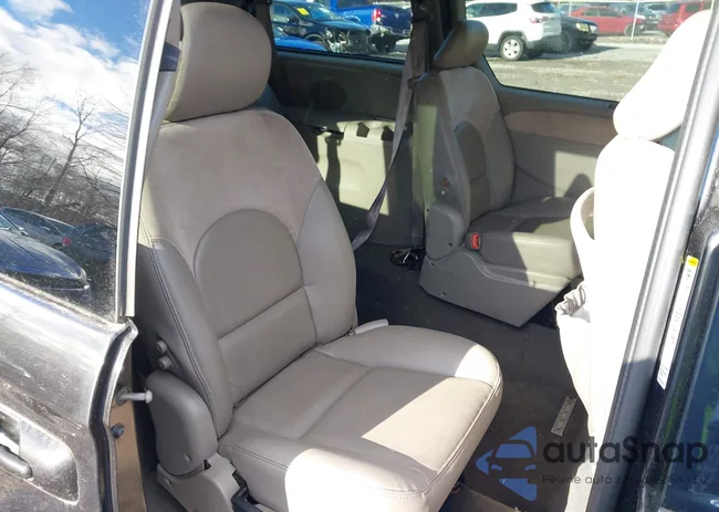 2C8GP64L13R286354: 43713498