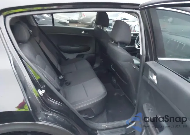 KNDPMCAC2H7242322: 43713556