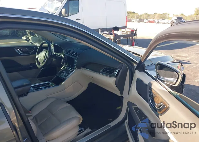 1LN6L9TP6H5620957: 43713567