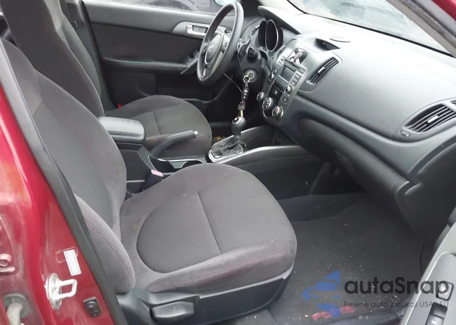 KNAFW5A32B5357911: 43712780