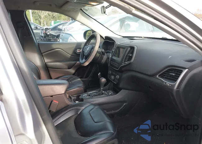 1C4PJLLB4KD403405: 43712841