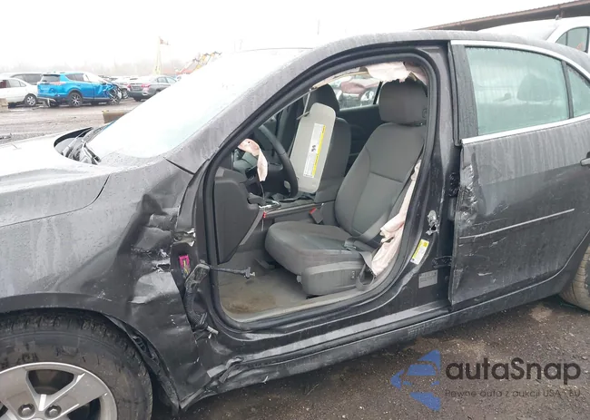 1G11B5SAXDF200994: 43712852