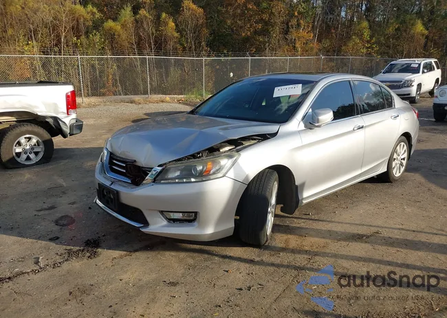 1HGCR3F80DA008666: 43712947