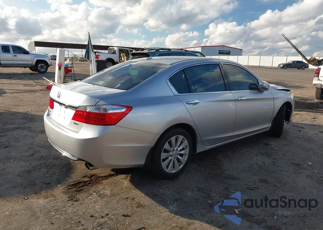 1HGCR3F80DA008666: 43712947