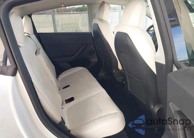 7SAYGDEE7PF699670: 43712950