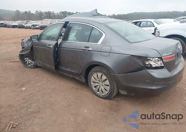 1HGCP2F32CA231939: 43713048