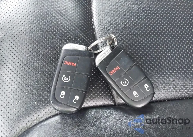 3C4PDDEG0DT692317: 43714079