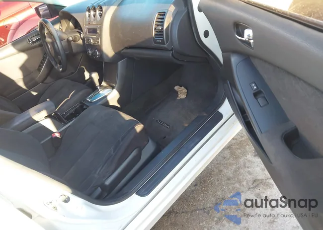 1N4AL2AP4CC195953: 43714186