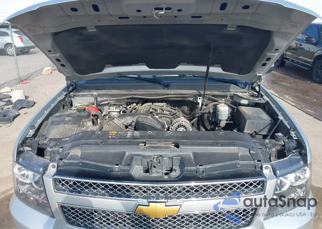 1GNSKBE04DR103700: 43713669