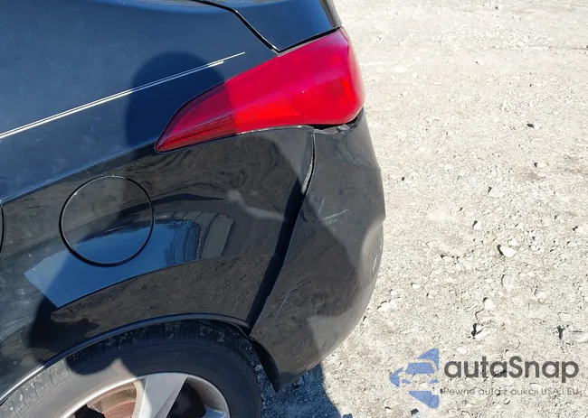 5NPDH4AE1DH375609: 43713718