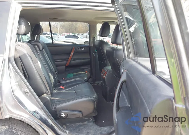 5TDDK3EH9CS094330: 43713842