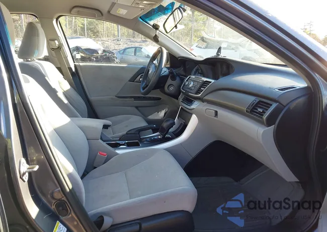 1HGCR2F3XDA044489: 43713849