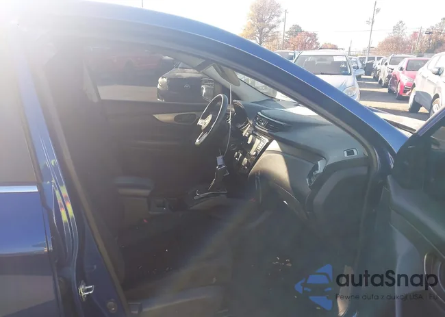 JN1BJ1AW2MW424753: 43713988