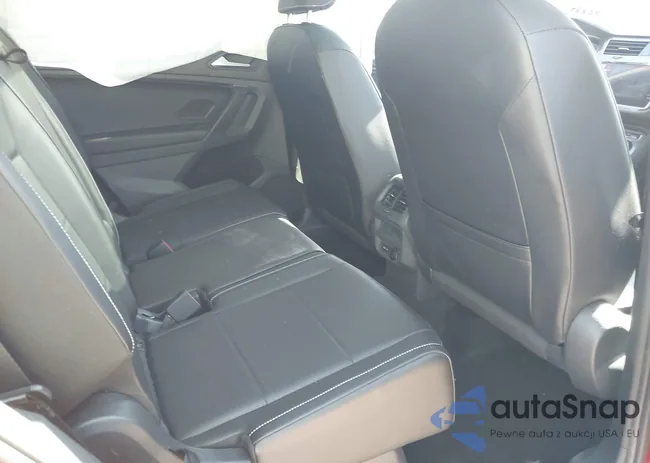 3VV3B7AX4MM100604: 43714025