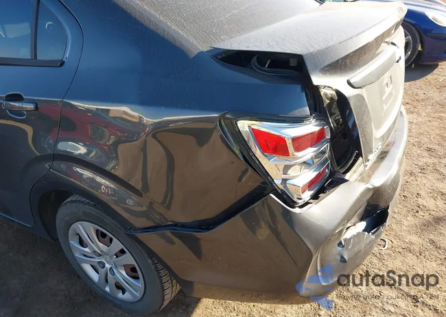 1G1JB5SH5J4127697: 43715131