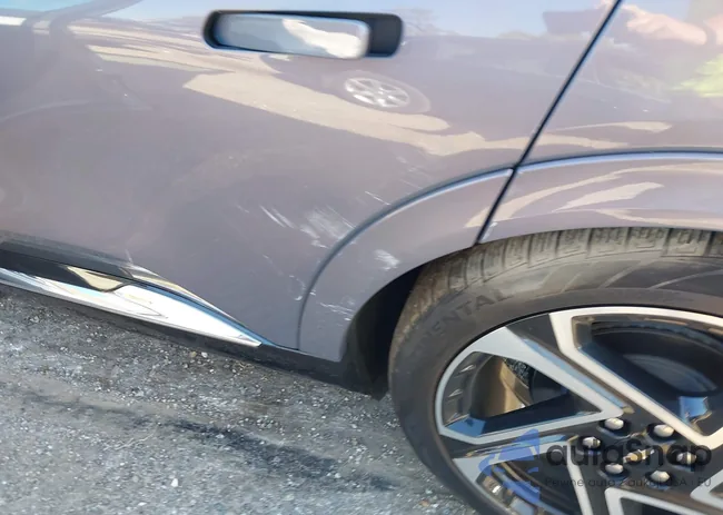 3GN7DNRP1SS213302: 43715417