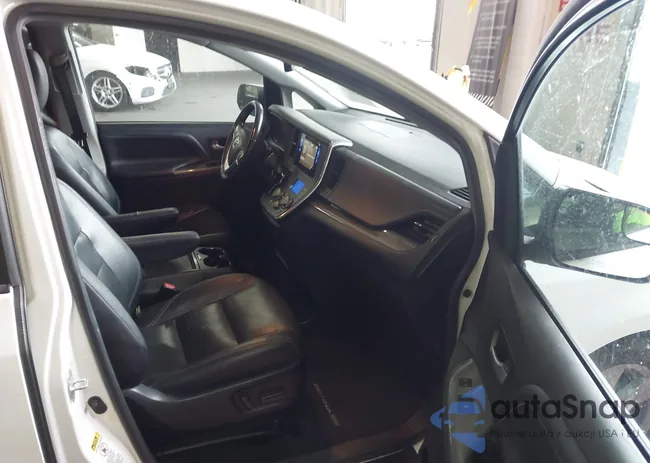 5TDXZ3DC0HS811333: 43715538