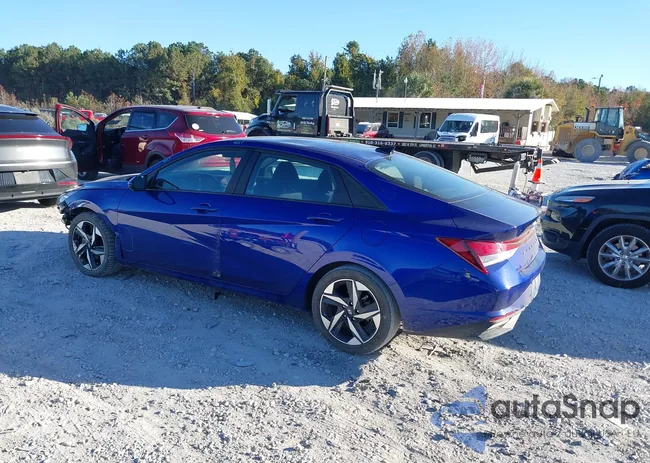 KMHLS4AG8PU389768: 43715651