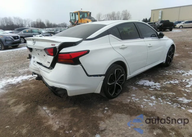 1N4BL4CW4PN366246: 43714752