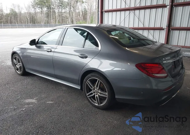 WDDZF4KB5HA272194: 43714855