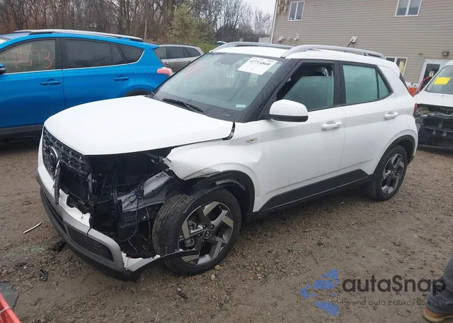 KMHRC8A35SU372897: 43714868