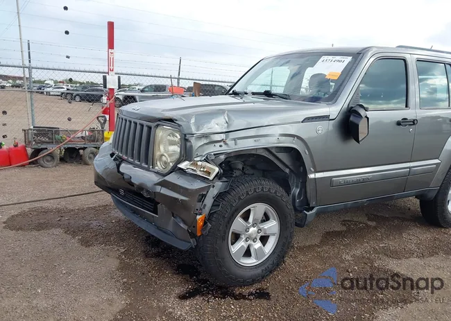 1C4PJMAK6CW183344: 43714901