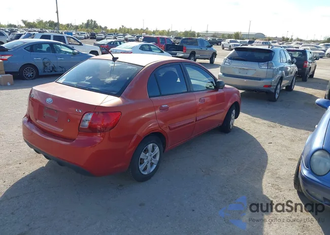 KNADH4A33B6940977: 43716209