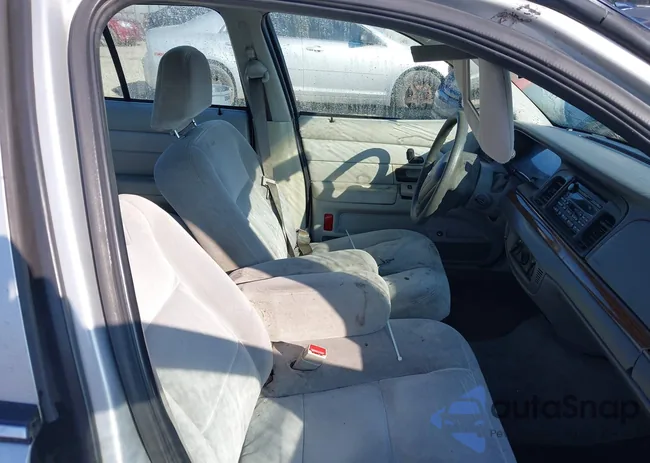 2FAFP73W03X182860: 43716227