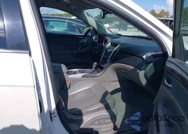 3GYFNAEY4AS607345: 43716415