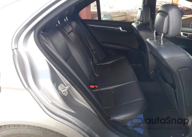 WDDGF4HB6EA963602: 43716544