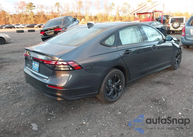 1HGCY1F43SA050184: 43716560