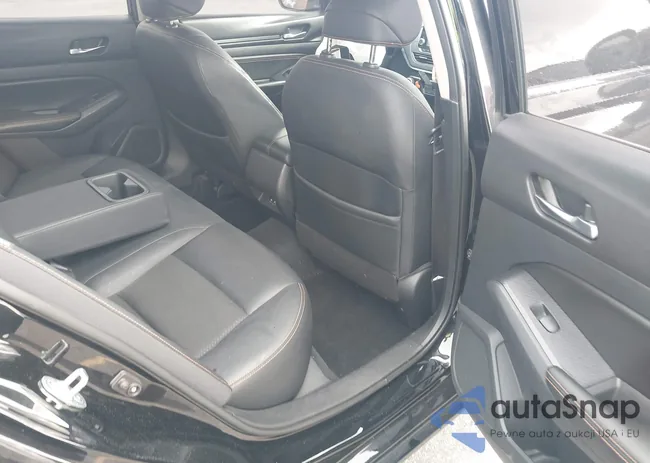 1N4BL4CV5KC174636: 43716566