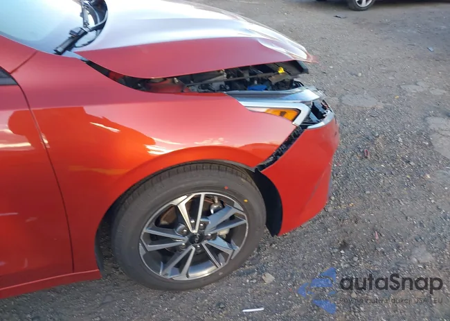 3KPF24AD0NE466037: 43716631