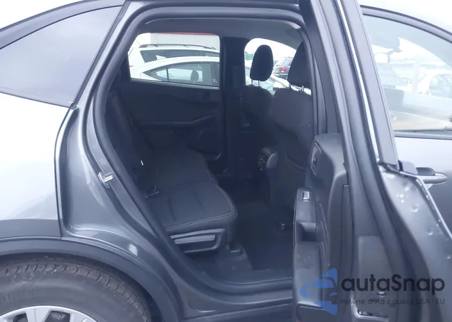 1FMCU9GNXSUB32150: 43715935