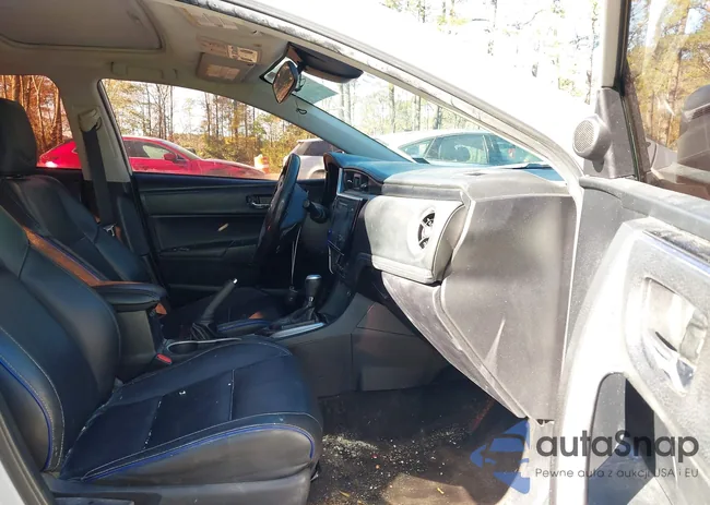 2T1BURHE8HC813105: 43717107