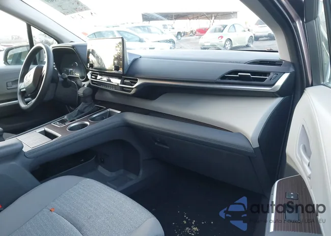 5TDKRKEC3RS202628: 43717309