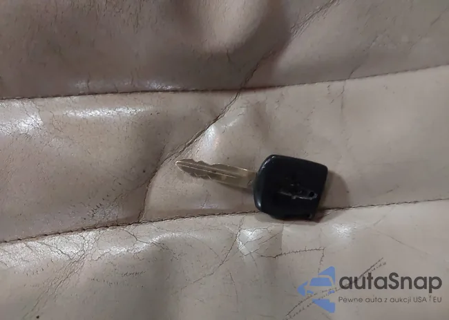 1LNHM81W26Y651130: 43717341