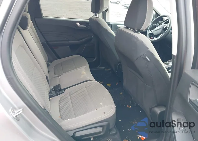 1FMCU9BZ6MUB14323: 43717408