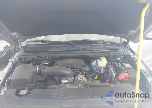 1C6SRFHT0NN247360: 43717457