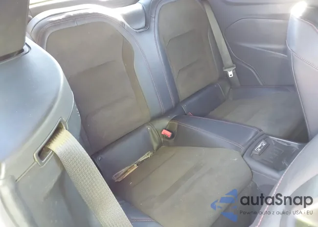 1G1FJ3D64L0107265: 43717580