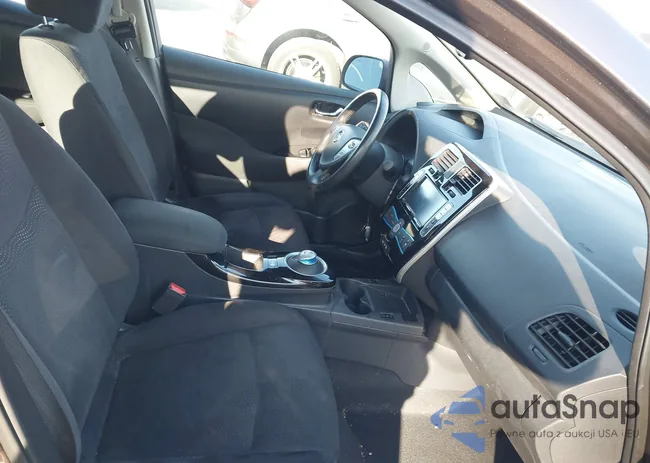 1N4BZ0CP5GC303801: 43716962