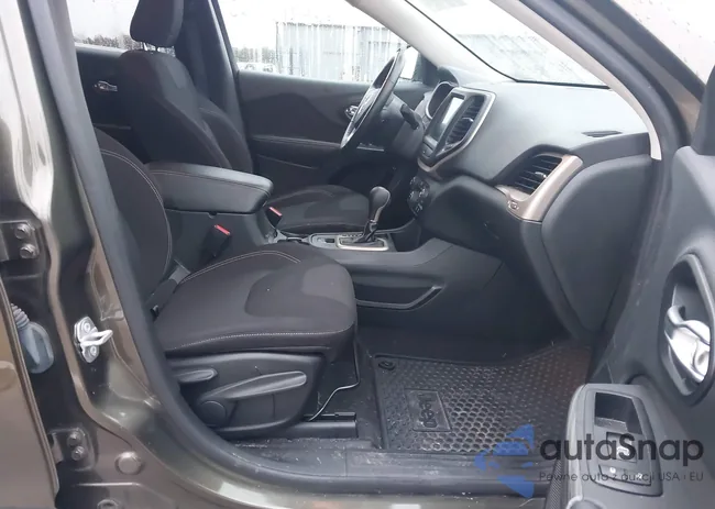 1C4PJLCS6FW656915: 43716965