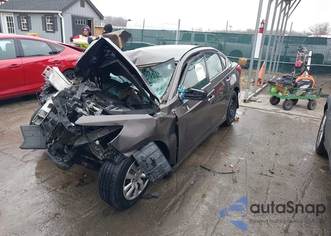 1N4AL3AP2GN306435: 43718041