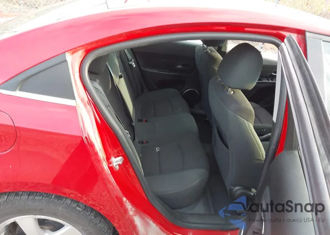 1G1PF5SC9C7155412: 43718087