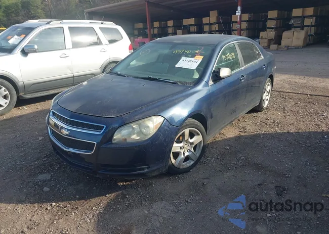 1G1ZB5EB3AF233063: 43718104