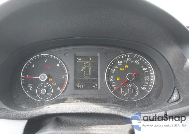 1VWBN7A39CC093273: 43718165