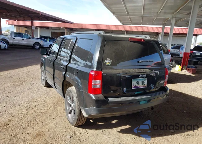 1C4NJPFA1ED796561: 43718216