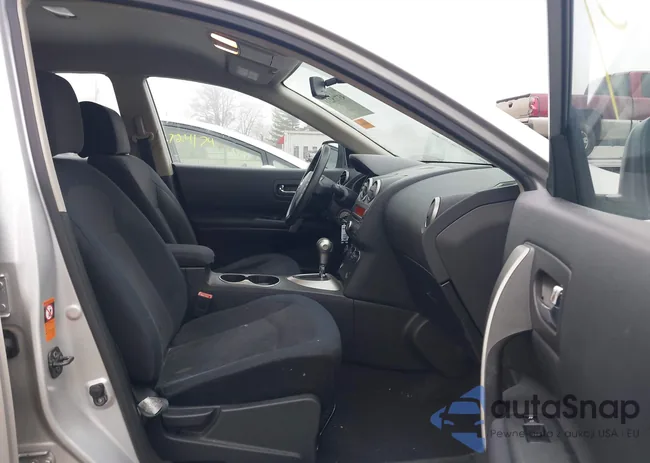 JN8AS58V09W447664: 43718231