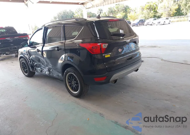 1FMCU0HD0KUC20545: 43718270